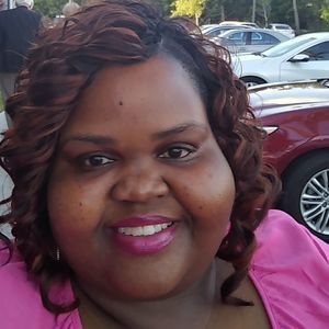 Meet your Posher, Cecilia